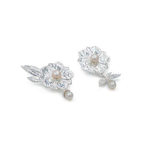 Aretes Flor con Perlas