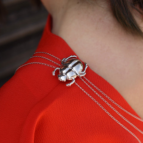 Beetle Shoulder Brooch - Isometric Model View - Body Chain - DoMo Jewelry